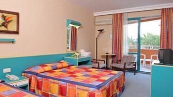 Angel Beach Hotel Tosmur Ngoại thất bức ảnh